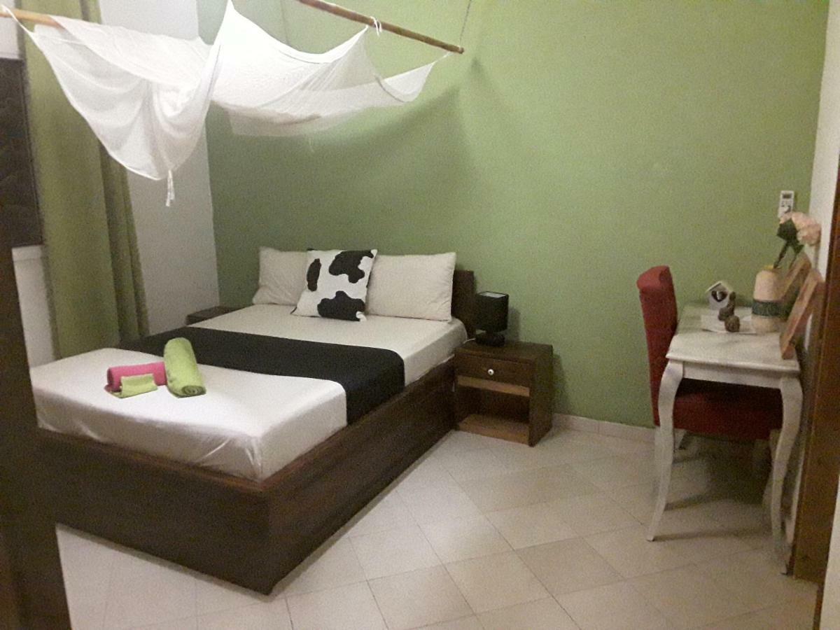 Chambre D'Hote Les Vacanciers Nianing Exteriör bild