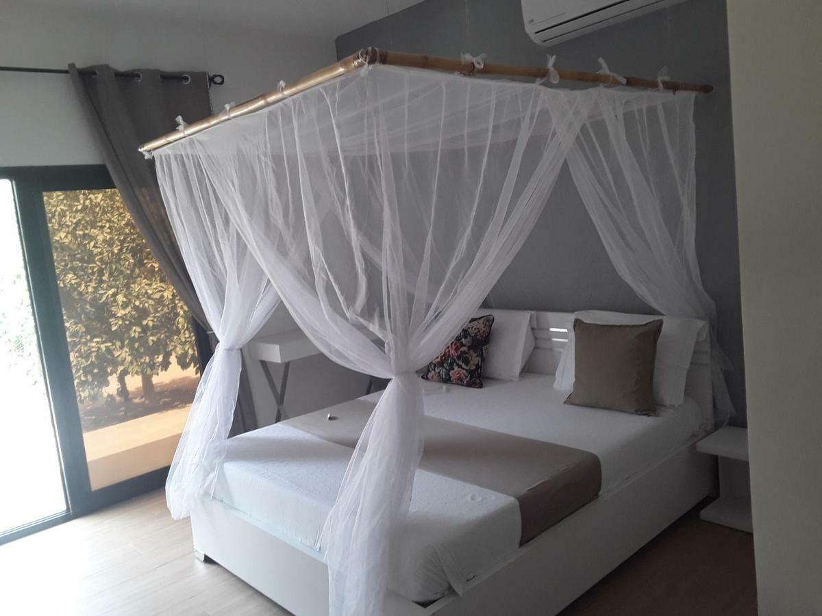 Chambre D'Hote Les Vacanciers Nianing Exteriör bild