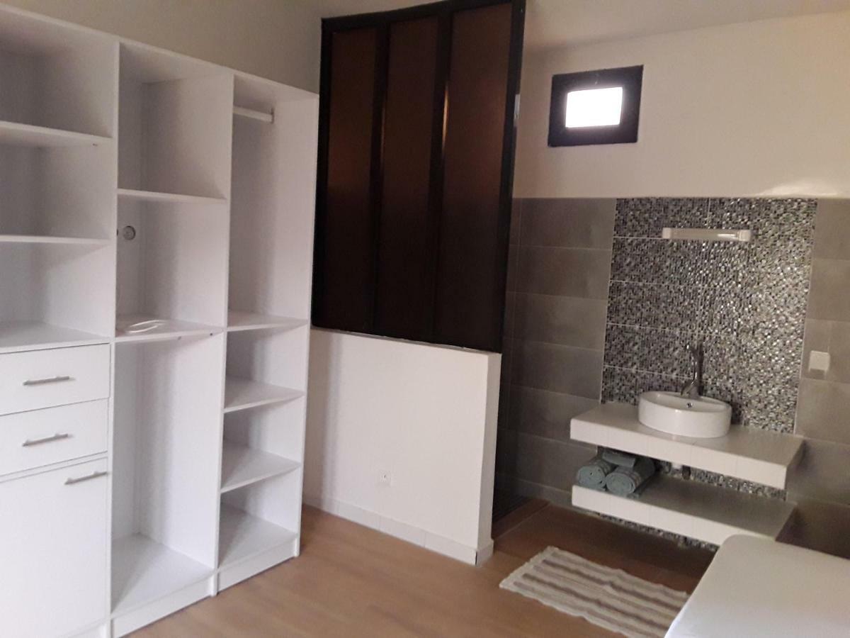 Chambre D'Hote Les Vacanciers Nianing Exteriör bild